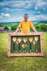 Декоративное панно с ложками